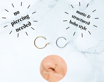 Matte nep neusring, gehamerde clip op neusring, faux neusring hoepel, nep piercing set, geen piercing neus manchet, sierlijke hoepel neusringen