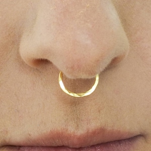 Silver Fake Septum Ring, Hammered Clip on Nose Ring, Gold Faux Nose Ring Hoop, Fake Piercing, No Piercing Nose Cuff, Cool Hoop Nose Rings image 4