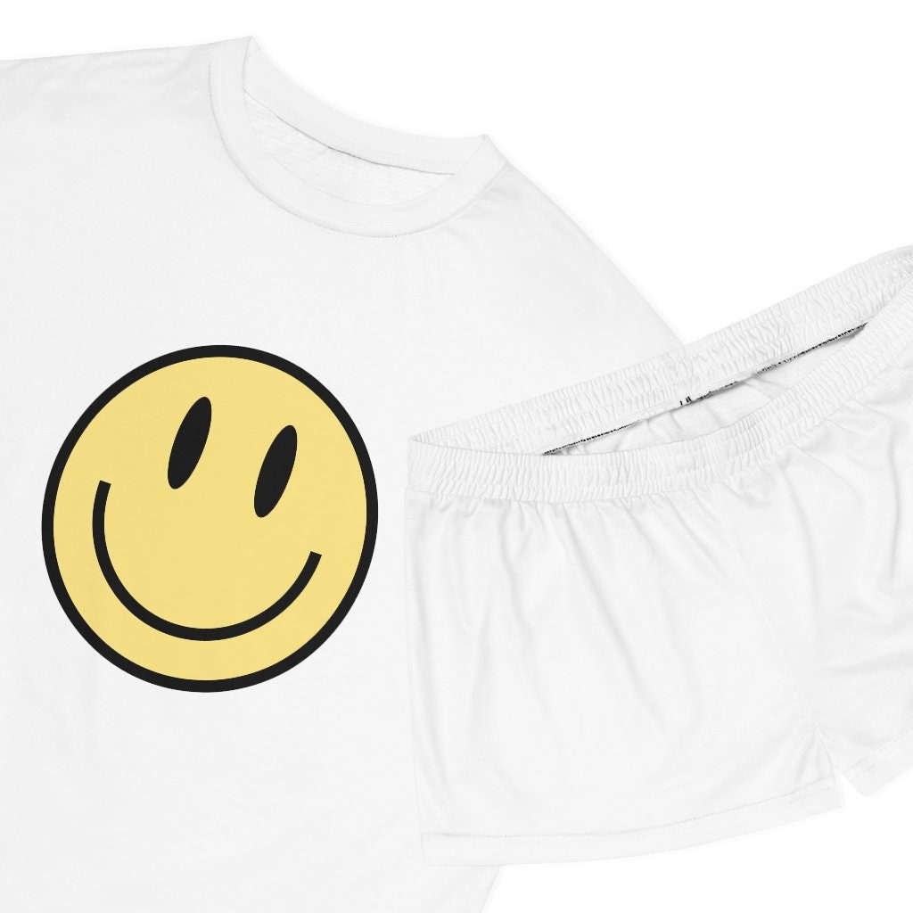 Yellow Smiley Face Women's Short Pajama Set, Smiley Face Pajamas, Happy