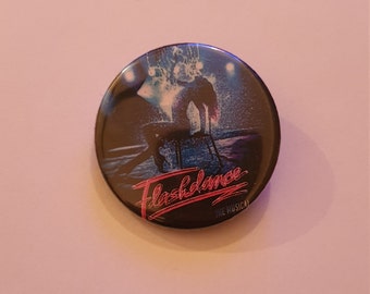Ein 38mm Flashdance Abzeichen