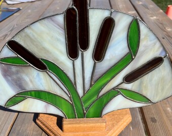 Lampa witrażowa z pałką wodną, ręcznie robiona, jedyna w swoim rodzaju