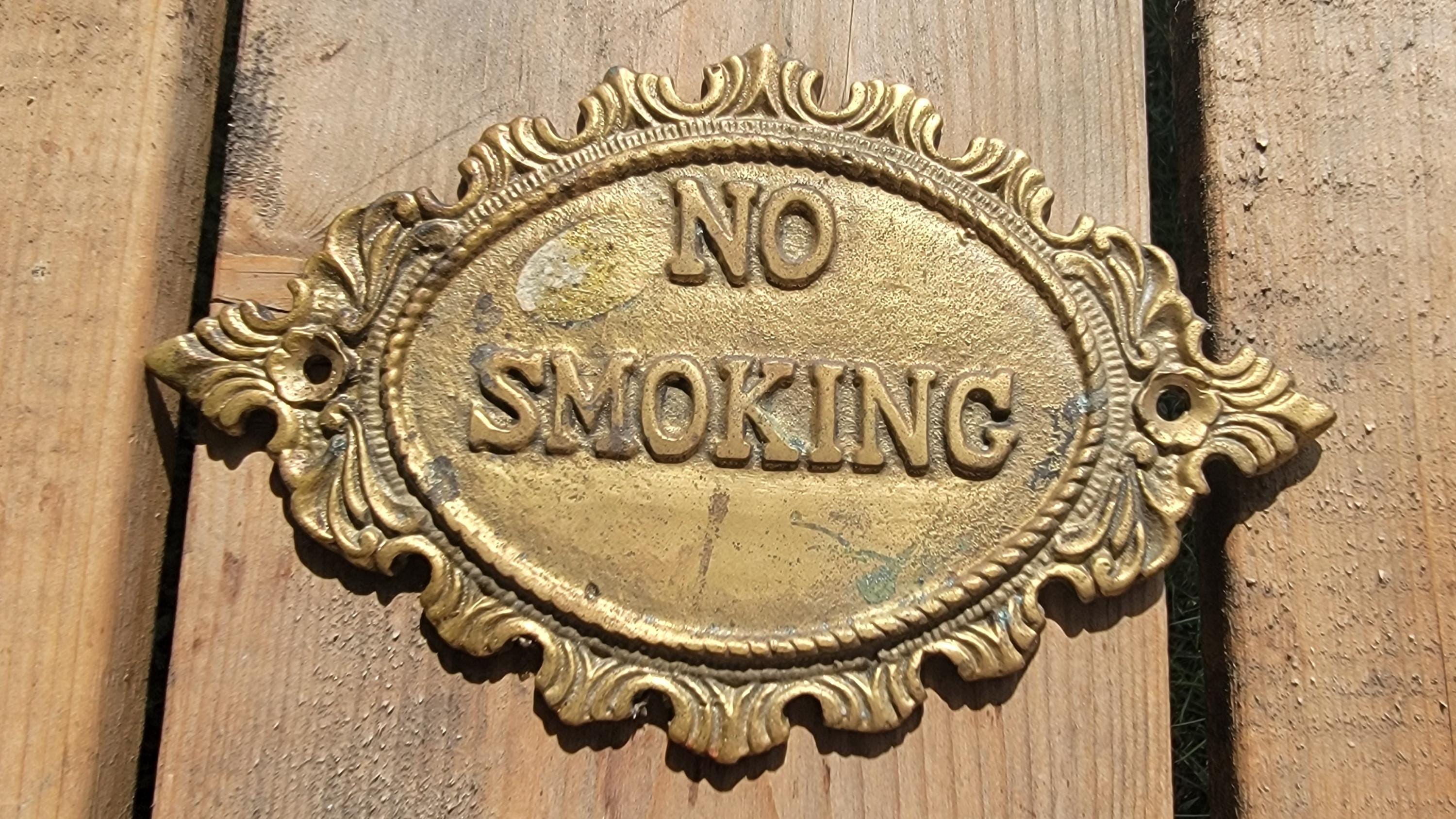tobacco cigarette holder A Token of Elegance:
