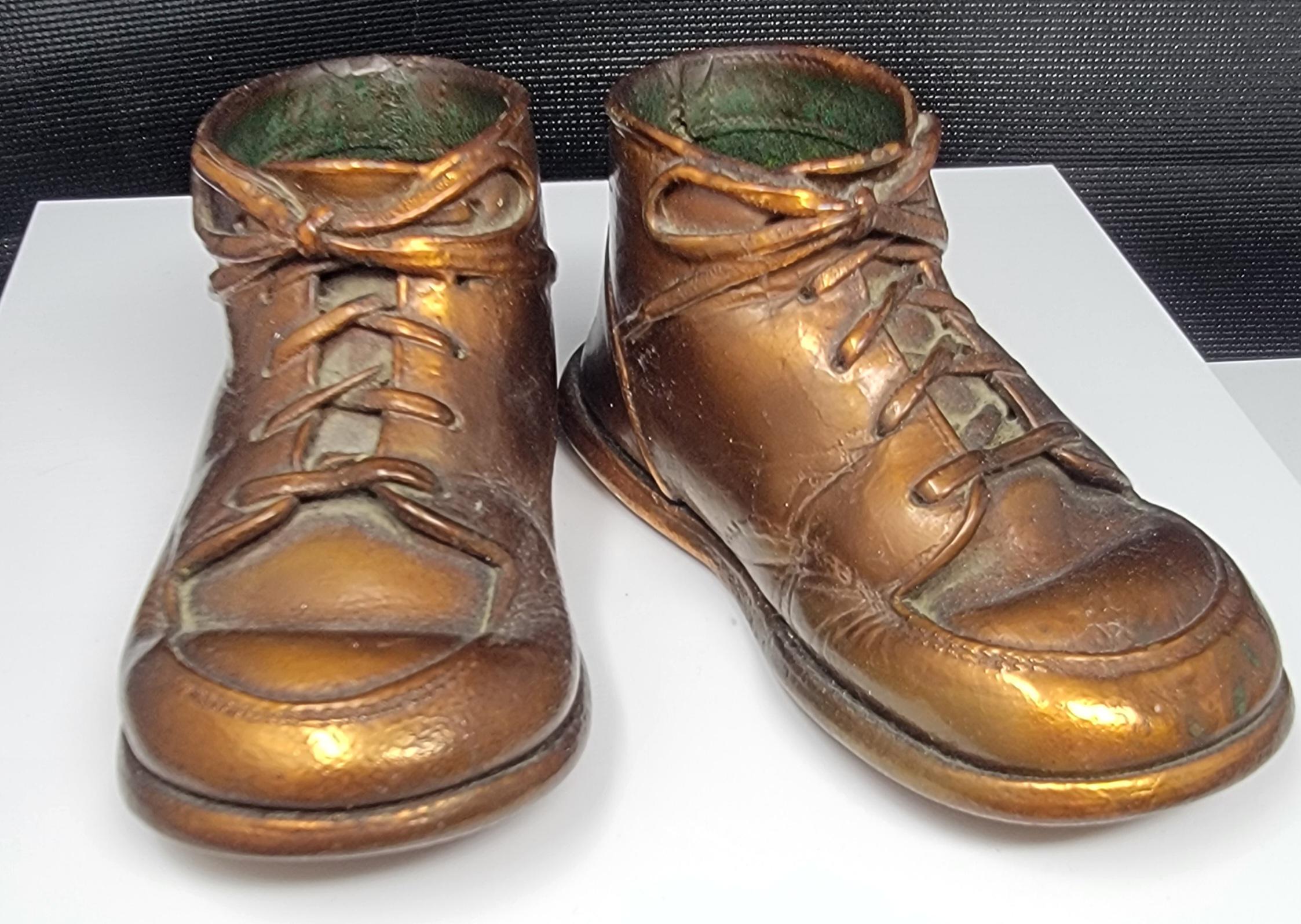 ヴィンテージブロンズベビーシューズ2足セット。S1 - Etsy 日本