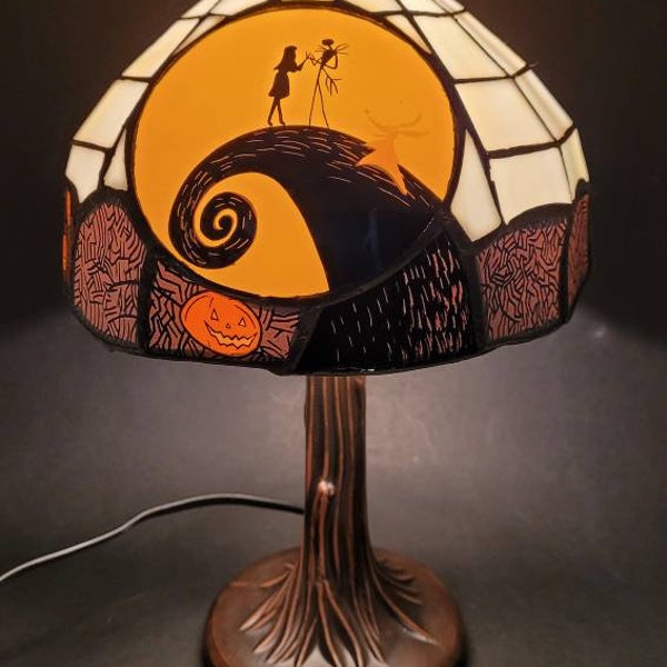 Rare NIB Tim Burtons Nightmare Before Christmas Tiffany Style Glass Lamp