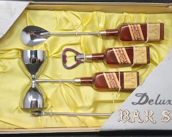 Vintage De Luxe Johnnie Walker Red Bar Set Dice in the Bottles  Set of 4 Utensils