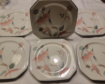 Lot de 6 assiettes à salade/déjeuner continental Mikasa fleurs en soie 8 3/8 octogonaux 3/8 S1