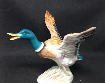 Rare Vintage Beswick Mallard Duck Rising Figurine #749  Made in England  Bird. 0724. S1