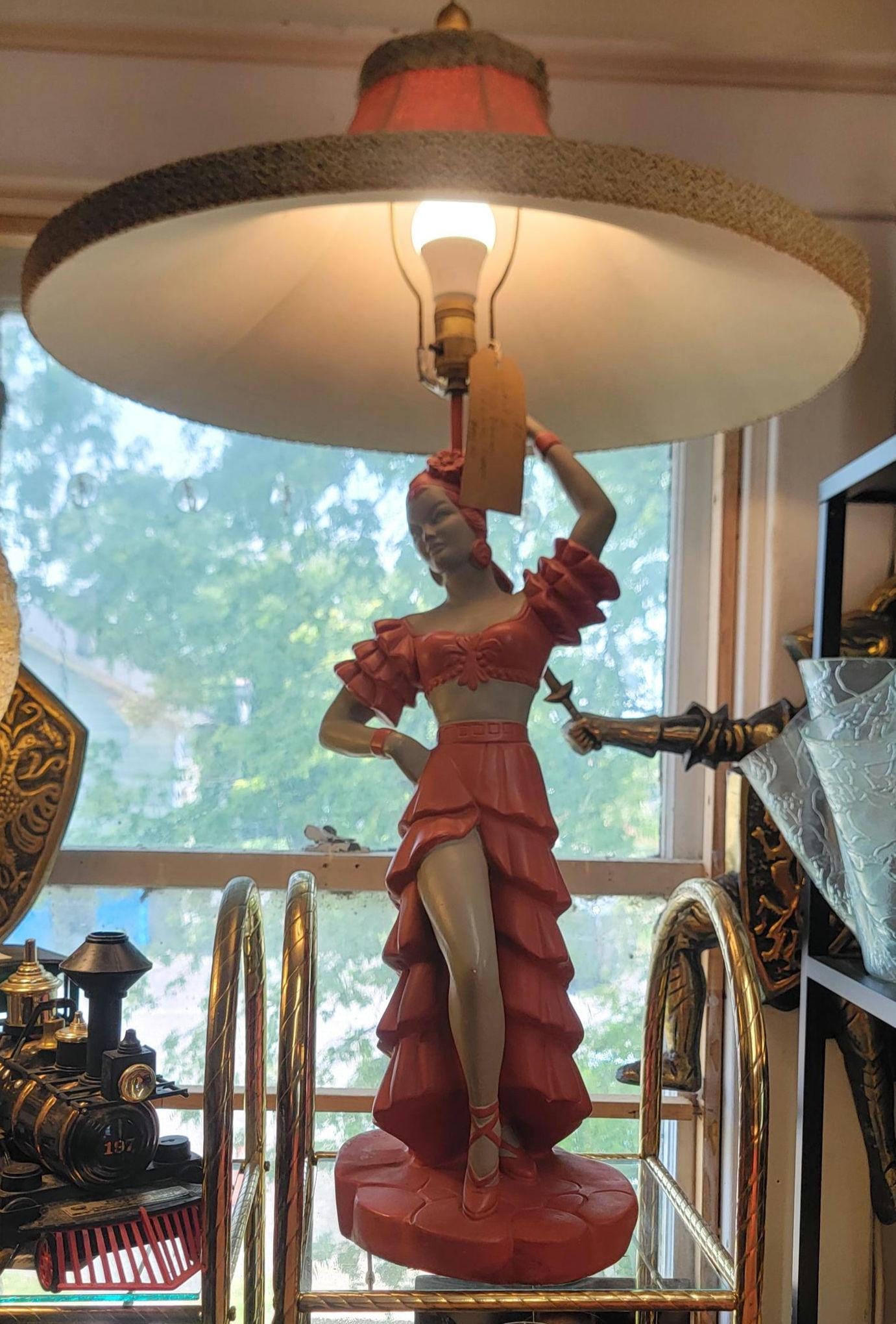 アメリカヴィンテージレディのランプ　デコ Vintage Chalkware Dancers Table Lamps by Emil Bertolozzi 1950's