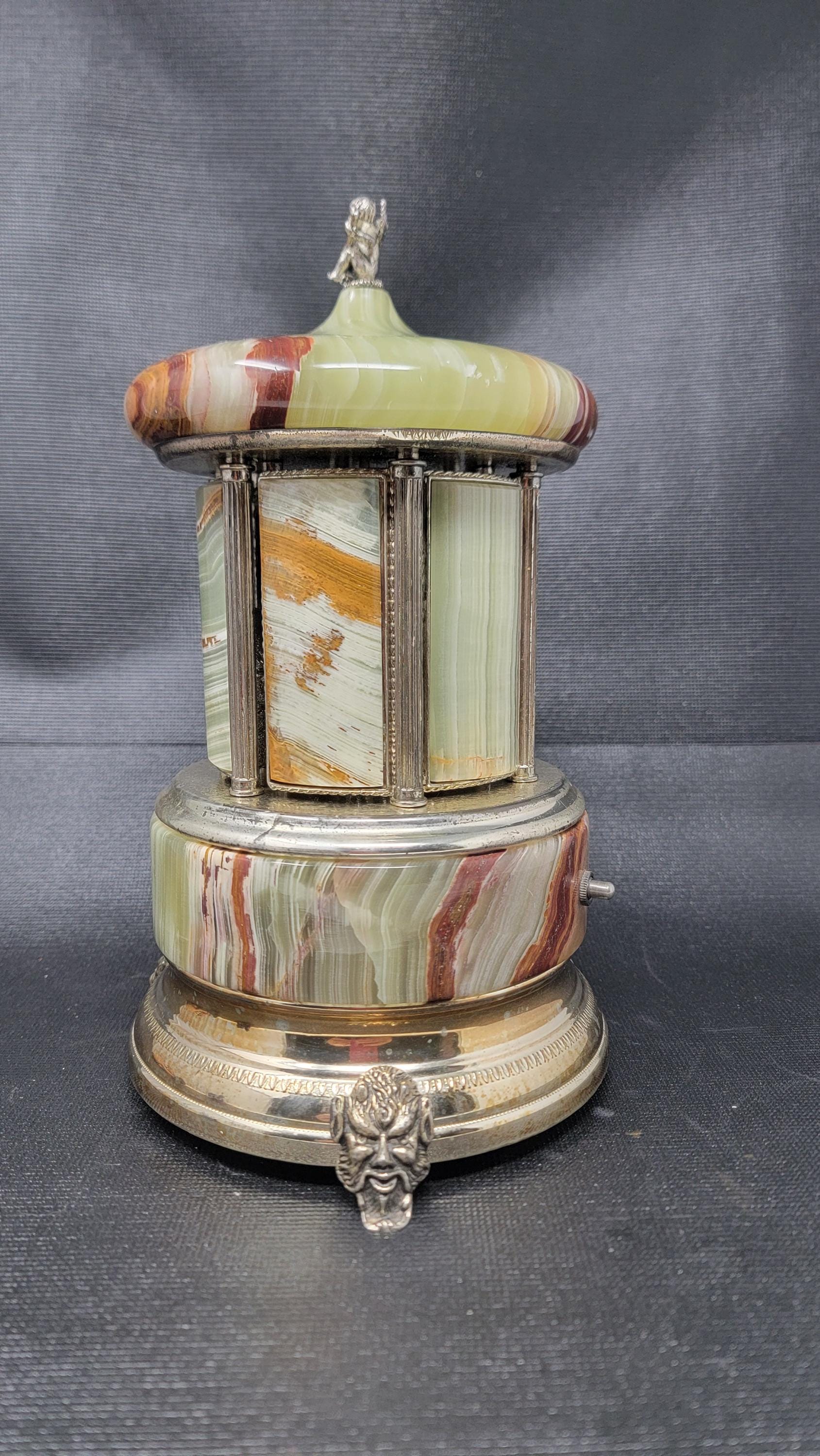 Vintage REUGE SIMO Florence Onyx Carousel Music Box Cigarettes
