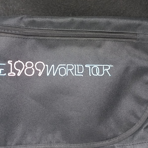 Taylor Swift the 1989 World Tour Messenger Bag Official New. 0725