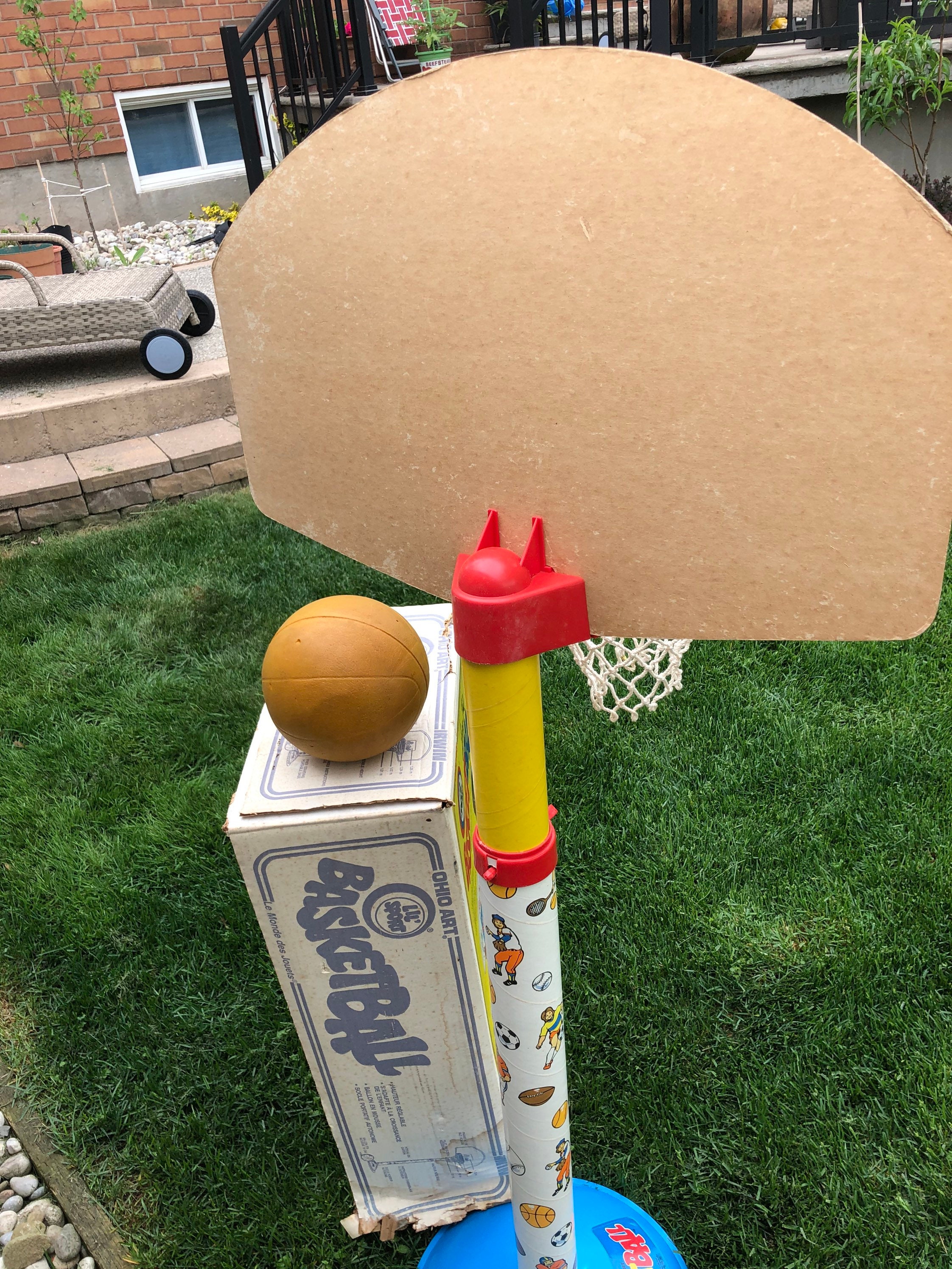 1 Set Basketball Set Balls Pump avec accessoires complets Cadeaux de 1 Set Basketball Set Balls Pump avec accessoires complets Cadeaux de