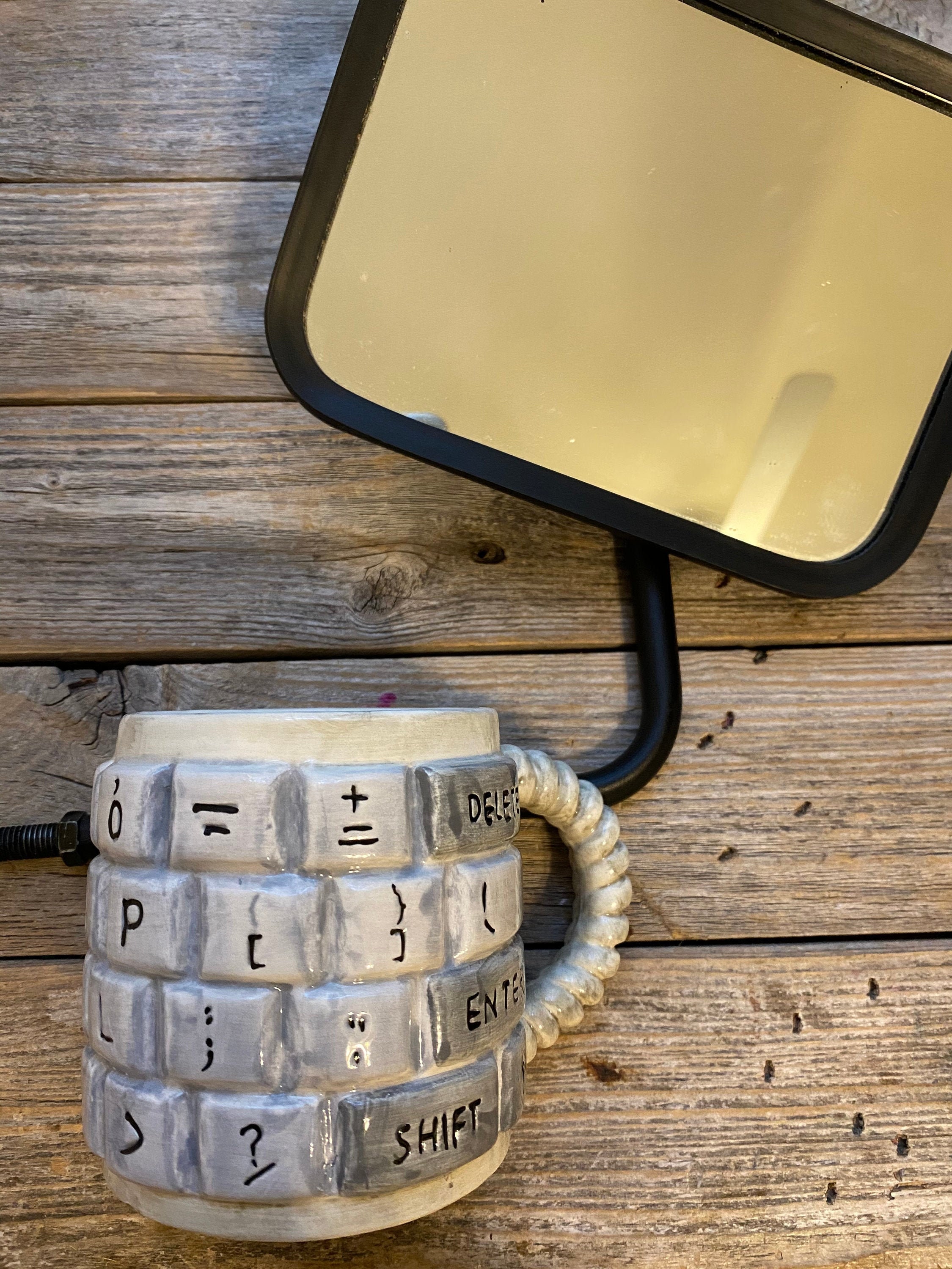 keyboard travel mug