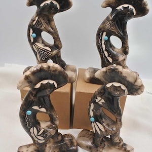 Navajo Handmade Horsehair Pottery Kokopelli 7-3/4” Tall Tom Vail