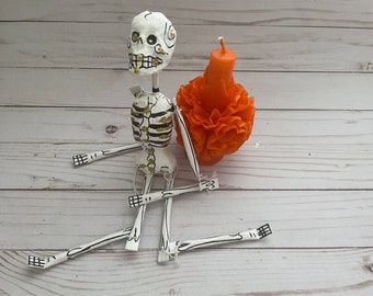 Day of the Dead Dia de los Muertos Calavera Skull  Paper Sculpture Paper Mache Decoration