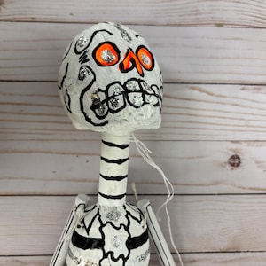 Papel Mache Dia de Muertos Calavera Esqueleto Gran Atlar Decoración del Día de Muertos