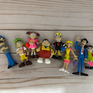 Plastic Characters Chavito and the Gang Chavo del Ocho Fiesta Cake Toppers Llavero Party Favors