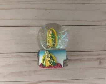 Virgin of Guadalupe Snow Globe – Hand-Painted Resin Figurine – Mexican Religious Decor Gift