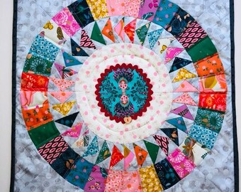 Twin Ladies Table Topper