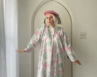 Darling 70s Lingerie Nightgown/Lounge Robe/Dress