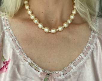 Mother Of Pearl Choker