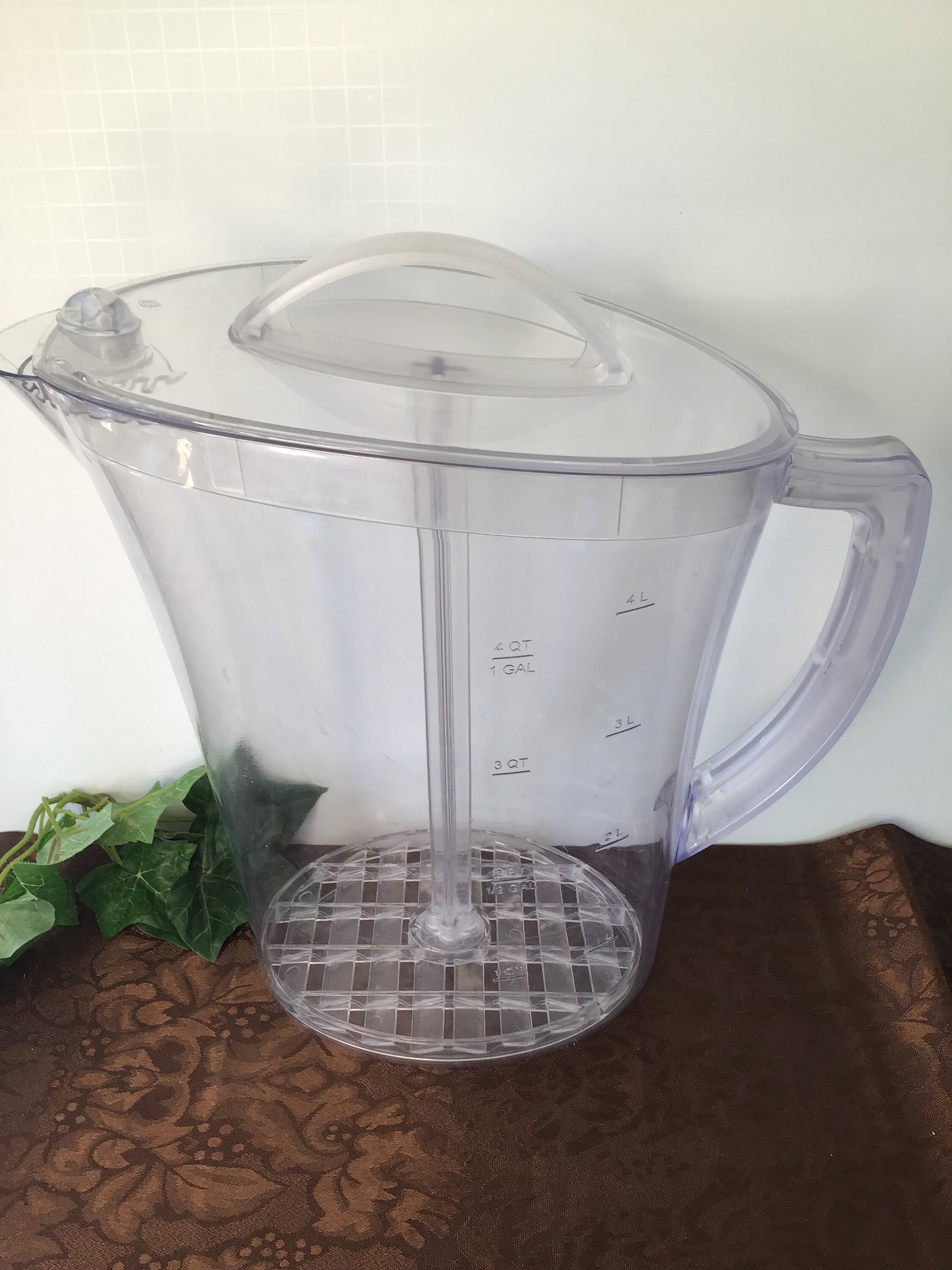 Pampered Chef 2275 Pitcher - Clear for sale online