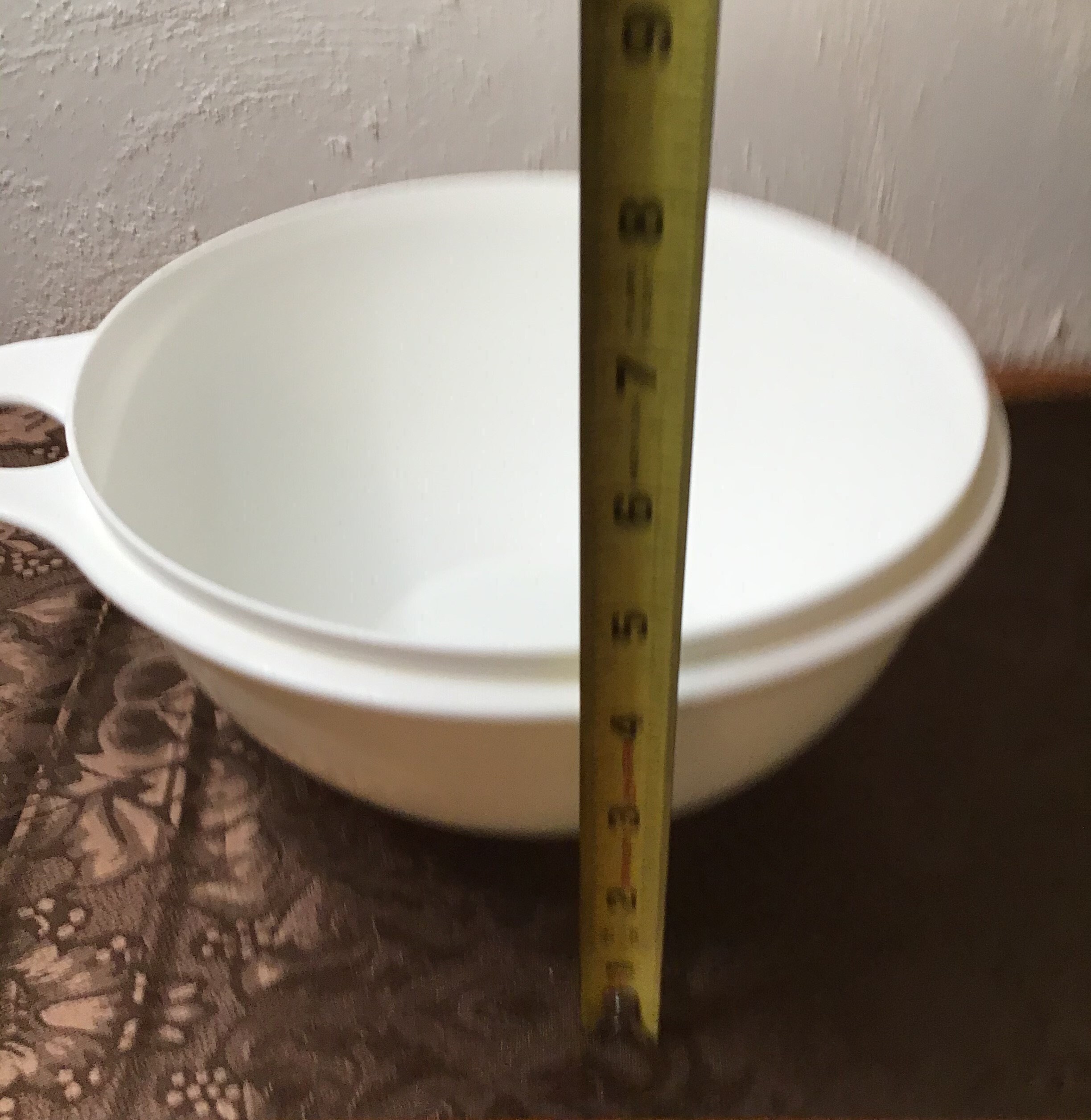 Vintage TUPPERWARE Medium That's a Bowl # 2677 ~ White NO Lid Vintage TUPPERWARE Medium That's a Bowl # 2677 ~ White NO Lid