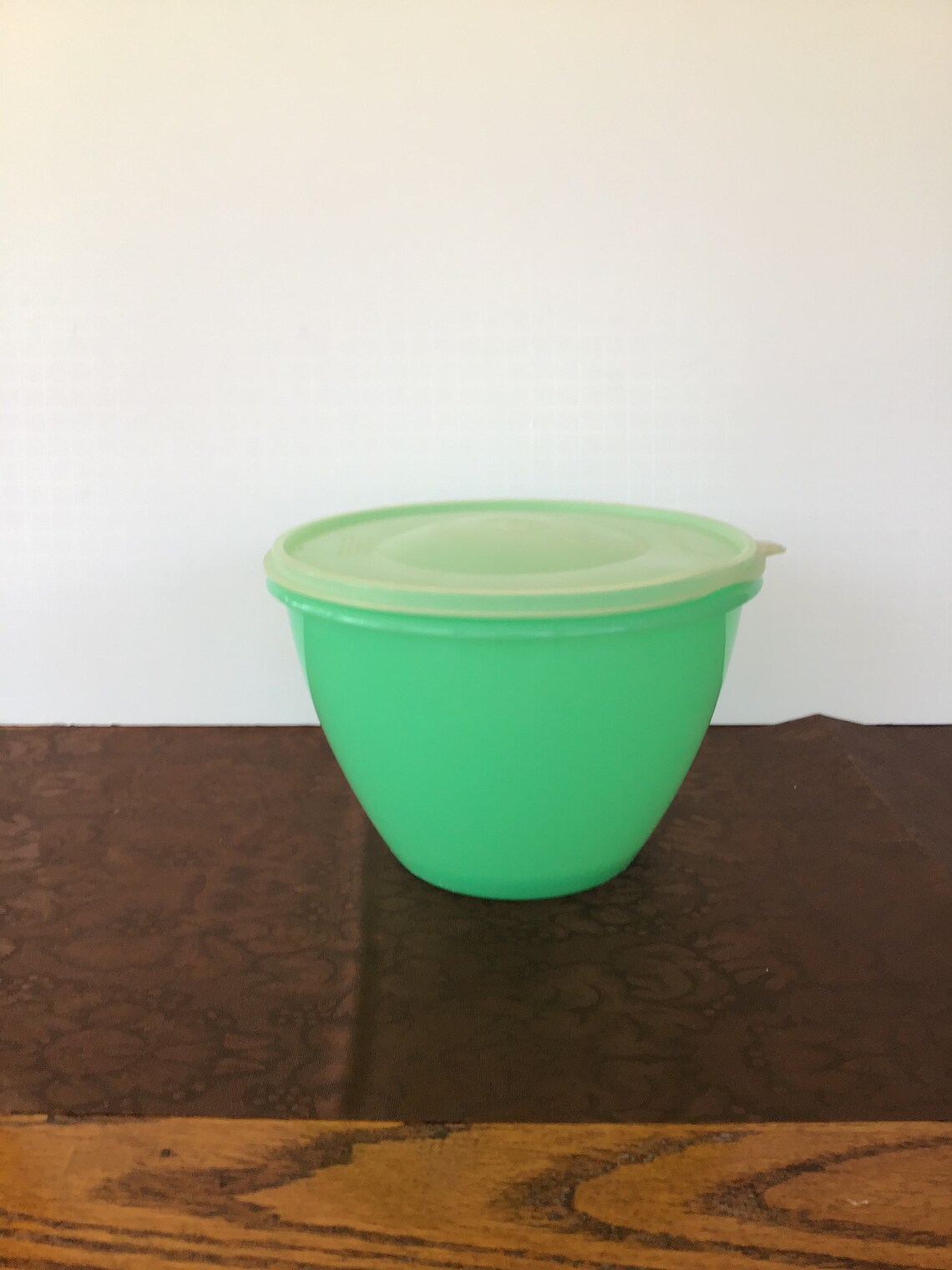 Vintage TUPPERWARE Crisp It Lettuce Bowl 679 With Seal 680 Etsy