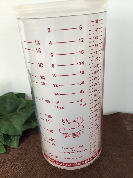 Pampered Chef Measure-All 2 Cup/16 oz. Solid/Liquid Measure #2225