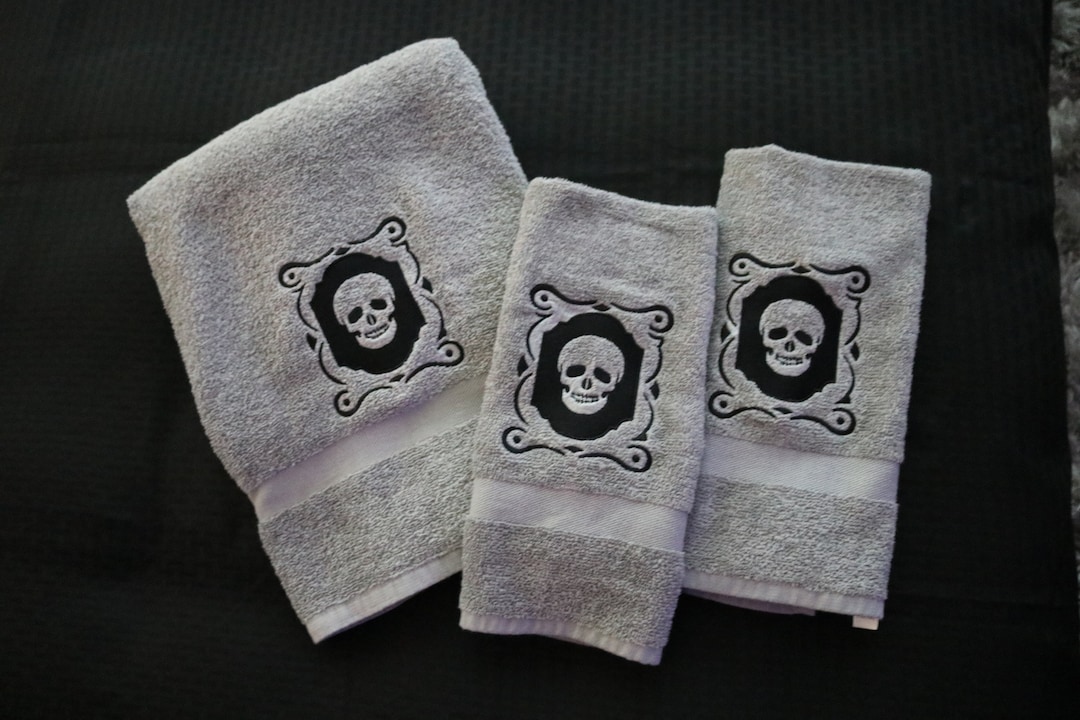 Gothic monogram skull and heraldry shield design, bath towel set