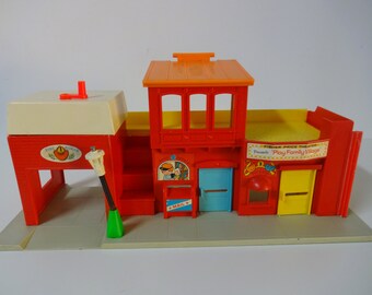fisher price play family village