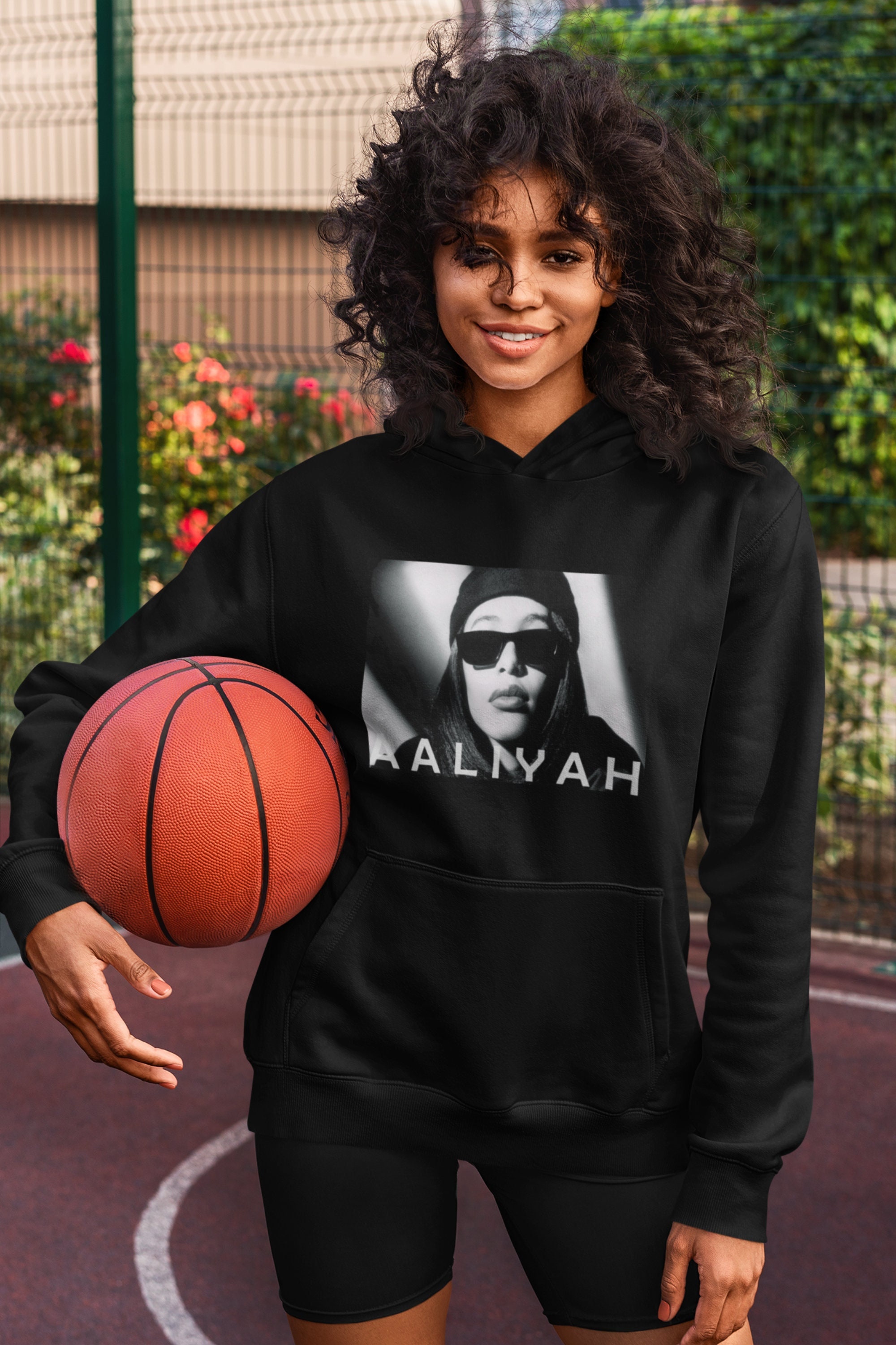 Aaliyah Aaliyah Hoodie Aaliyah Retro Hoodie Aaliyah Vintage Etsy