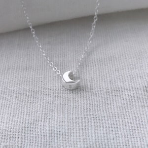 Sterling Silver Necklace, Crescent moon Necklace, Layering Necklace, Dainty necklace, Silver Moon Necklace, Moon Necklace, Silver Moon Charm