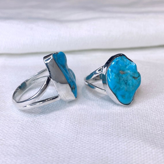 Navajo Large Triple-Stone Vertical Row Blue Bird Turquoise Engraved  Sterling Silver Ring - Bobby Johnson - Native American | Native American  Jewelry