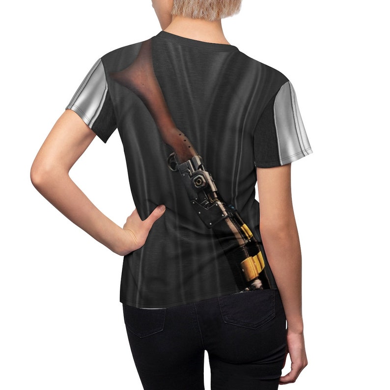Steel Mandalorian Armor Women's Shirt, Star Wars Costume, Mandalorian Costume, Star Wars Shirt, Running Shirt, Bounty Hunter, Beskar Steel