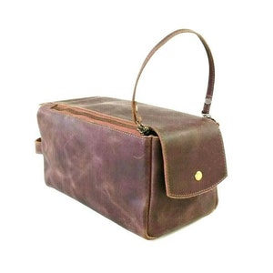 Leather dopp kit, Personalized groomsmen gift, leather dopp kit, mens leather toiletry bag, mens dopp kit, mens toiletry bag