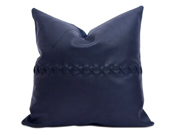 Housse de coussin vintage en cuir marron clair : coussin fait main, 43 x 43 cm Cadeau pour elle, lui, anniversaire, anniversaire