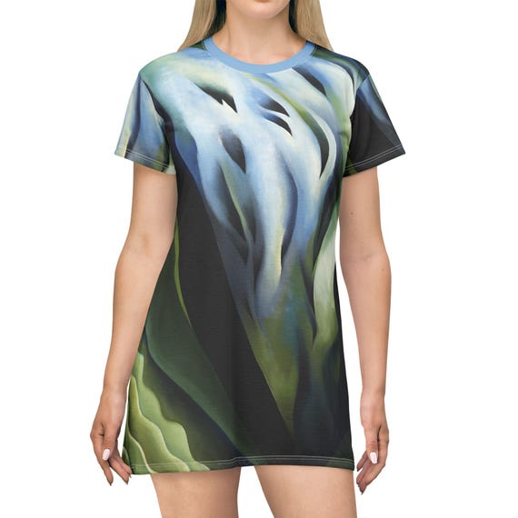 Georgia O'Keeffe Floral T-Shirt Dress: Blue Green Abstract Art Georgia O'Keeffe Floral T-Shirt Dress: Blue Green Abstract Art