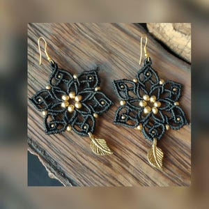 Boho mandala macramé-oorbellen | Messing kralen, hippiehanger