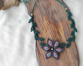 Flower macrame necklace Statement summer necklace inspired by nature Green leaf necklace
