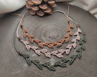 Leaf Macrame Necklace: Minimalist Boho Choker, Nature Inspired