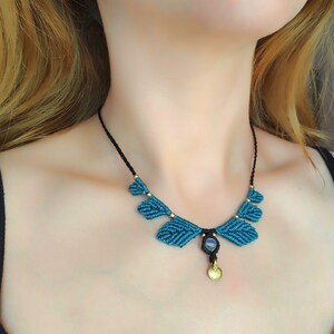Leaf Macrame Necklace with Gemstones – Summer Boho Choker with Brass Beads & Charm, Crystal Pendant, Handmade Nature-Inspired Jewelry