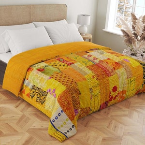 Wholesale Bohemian Silk Patchwork Kantha Quilt Handmade Vintage Quilts Boho King Size Bedding Throw Blanket Bedspread Quilts For Sale