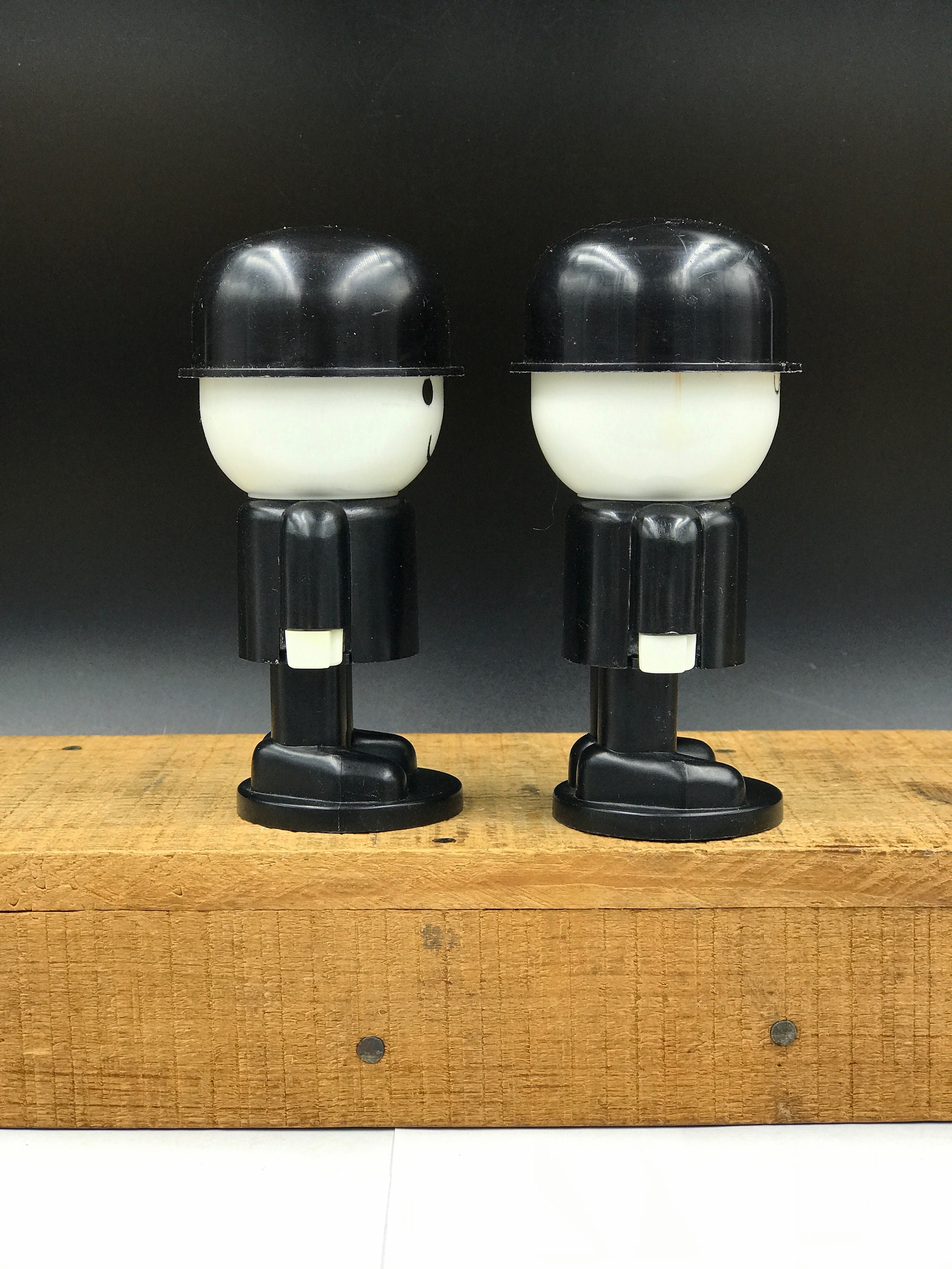 VTG 1970s Spillers Homepride Fred Plastic Salt & Pepper