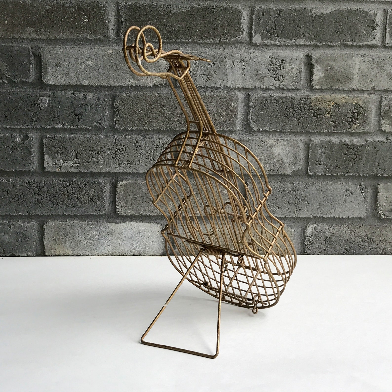 VTG 3D Wire Guitar Art Sculpture for Hanging or Sitting Wire | Etsy