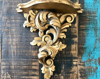Vintage Rococo Style Gold Leaf Wall Shelf: Ornate Carved Wood