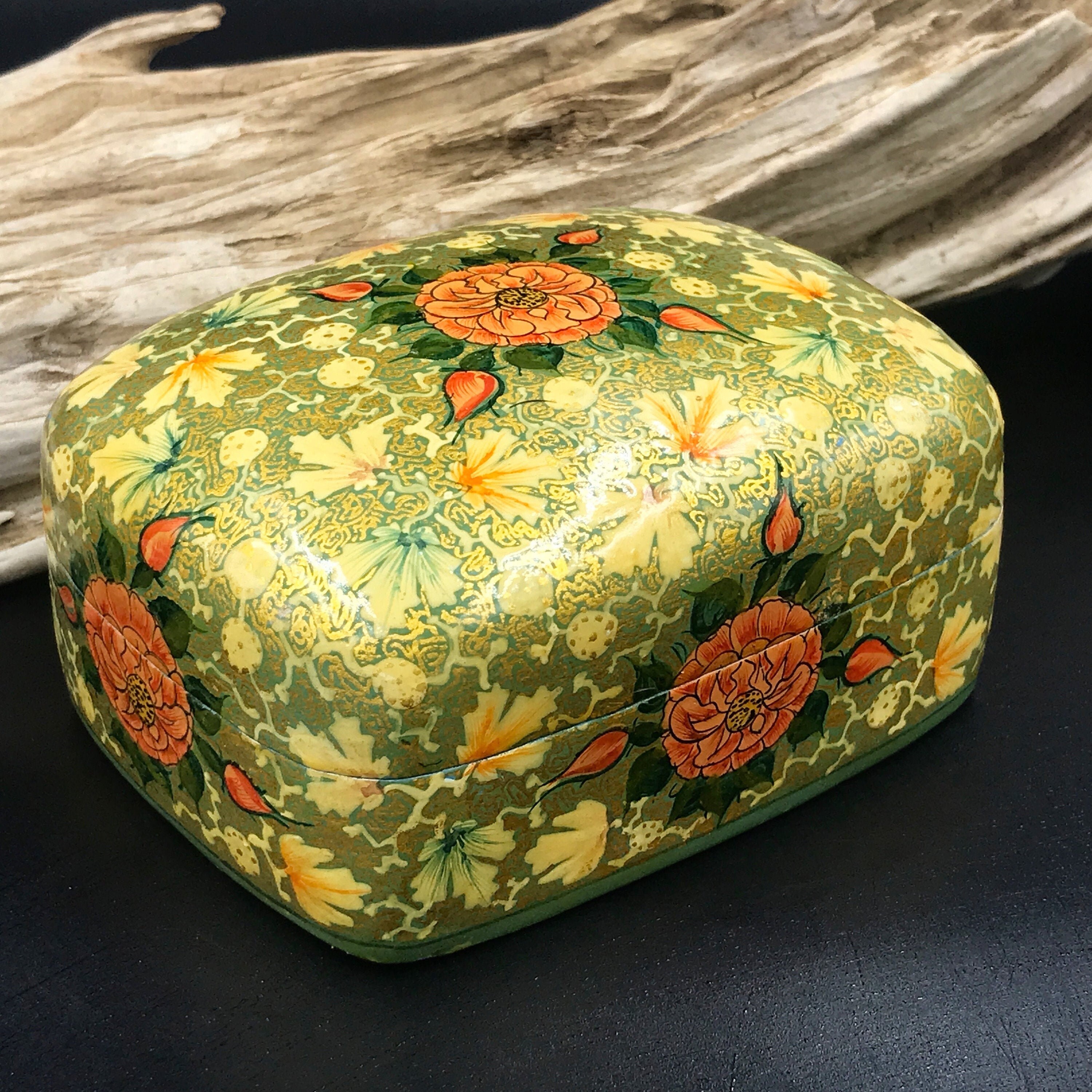 Best products of Kashmir Box | Kashmir Box is an inception oâ¦ | Flickr