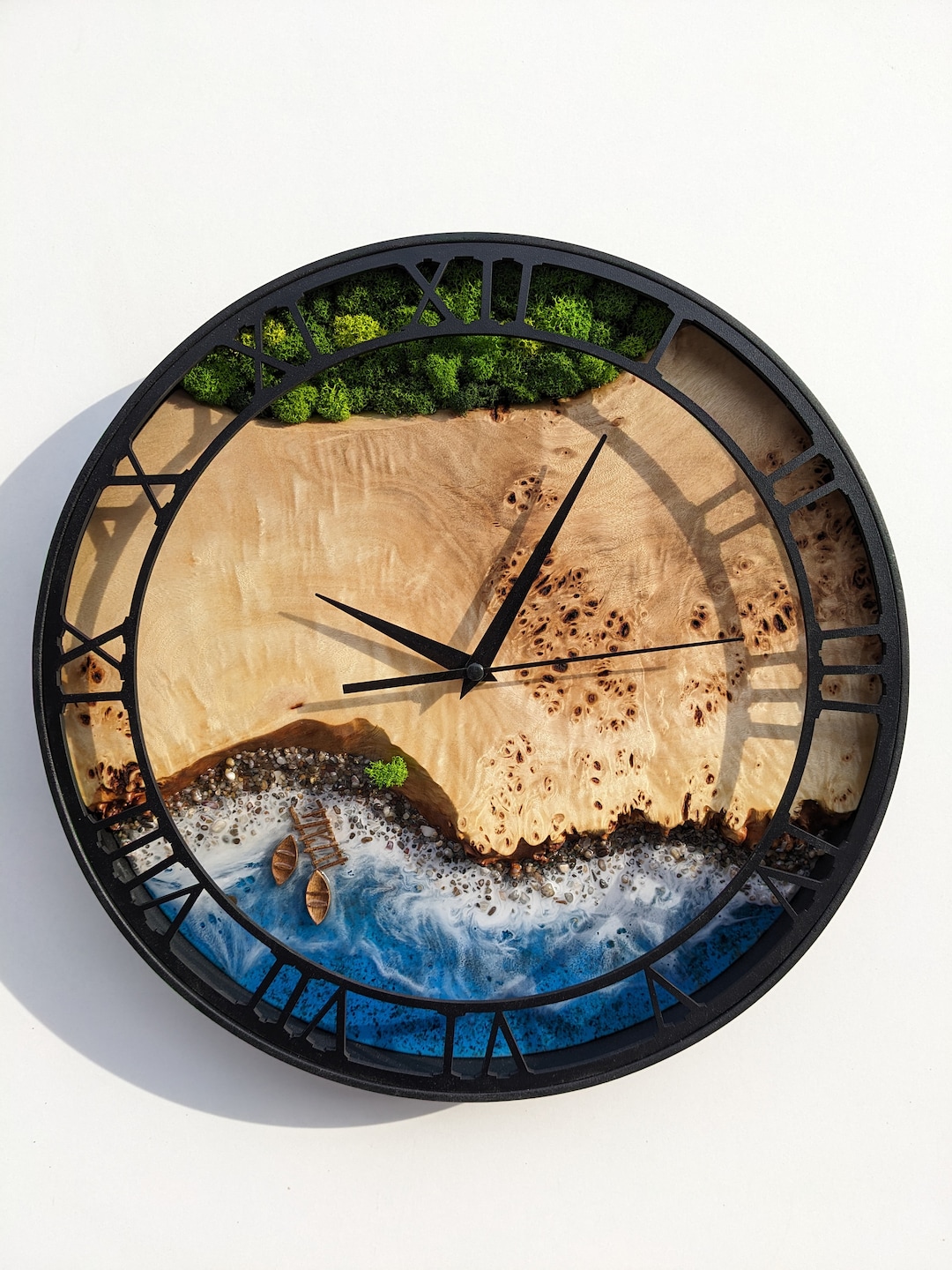 Resun Clock Wood Resin Wall Clock, Moss Decor, Beach Wave Wall Clock, Epoxy Resin ...
