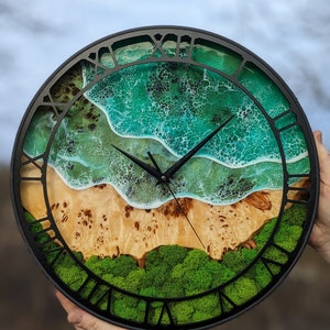 Metal & Wood Wall Clock, Wooden Wall Clock, Rustic Wall Clock, Unique Gift, Metal Clock, Moss Wall Clock