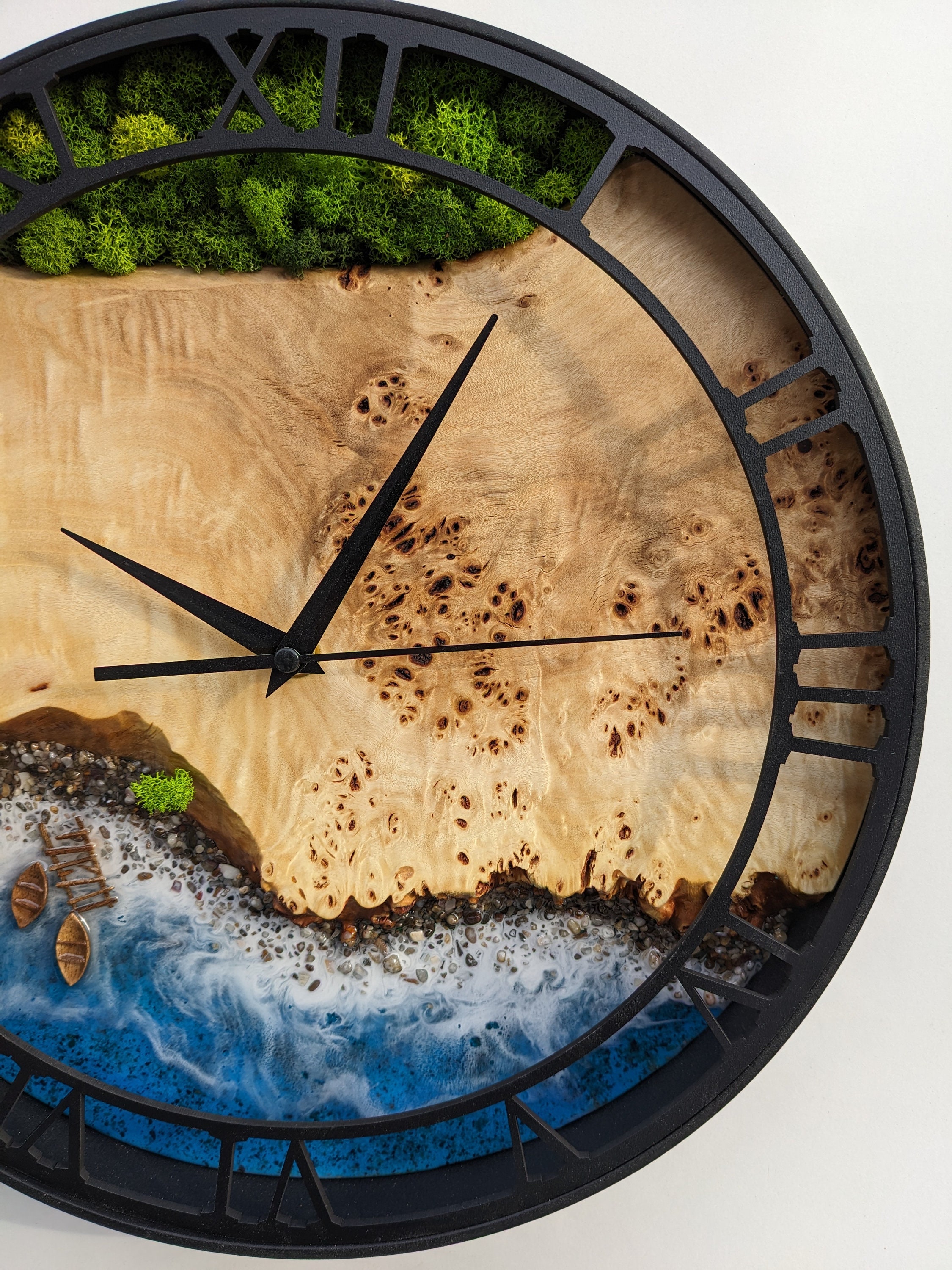 Resun Clock Wood Resin Wall Clock, Moss Decor, Beach Wave Wall Clock, Epoxy Resin ...