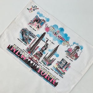 Vintage NEW YORK CITY Landmarks Tea Towel / &quot;Mother&quot; Embroidery.